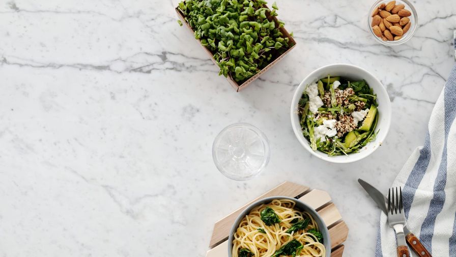Composición de alimentos y platos asociados a Menú dieta vegana: semana 1.