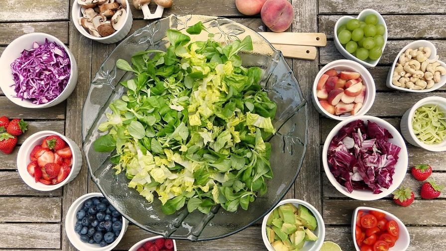 Composición de alimentos y platos asociados a Menú dieta Perricone: semana 1.