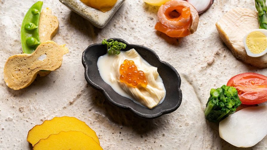 Composición de alimentos y platos asociados a Menú dieta paleolítica: semana 1.